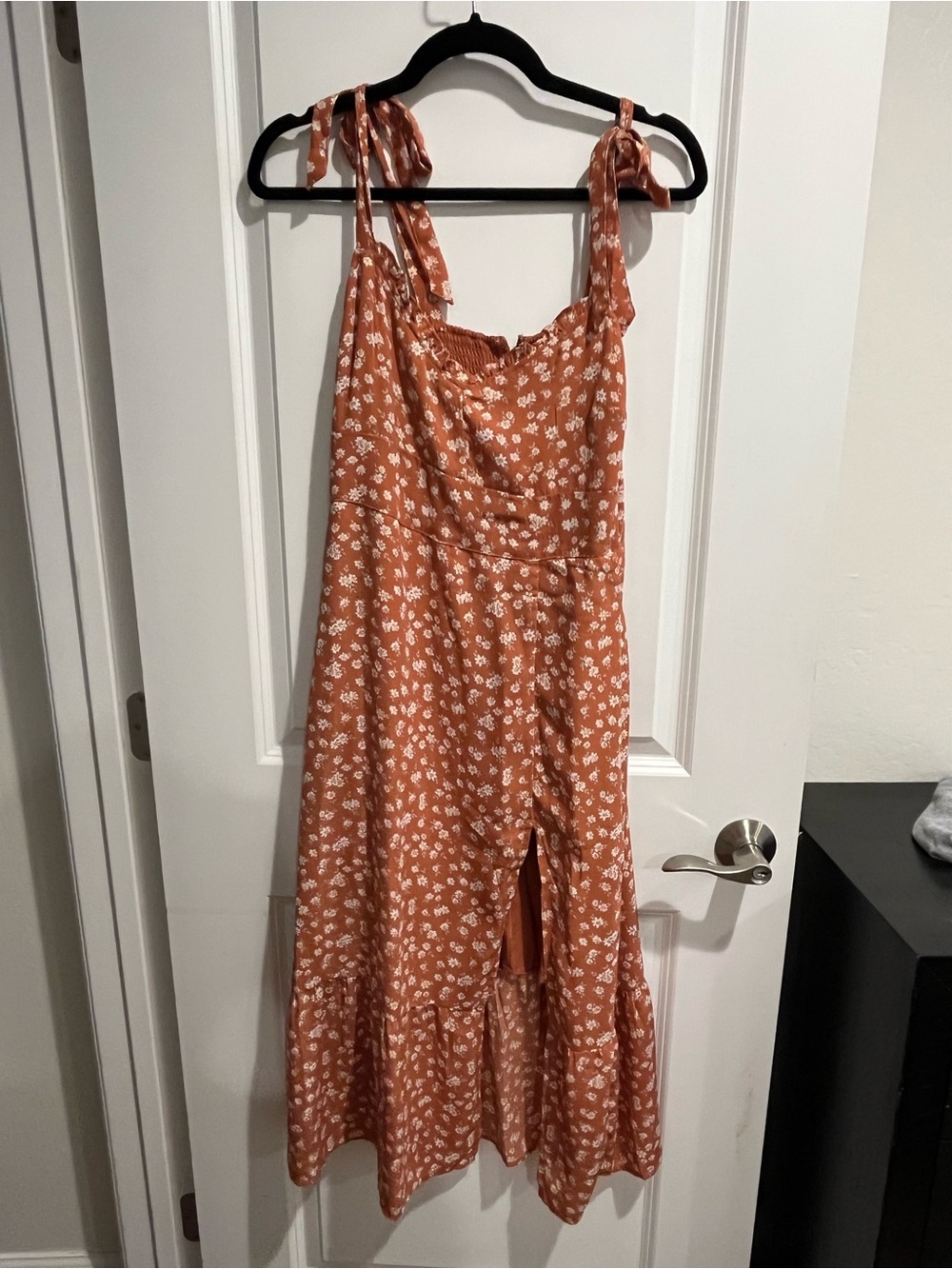 Abercrombie & Fitch Terracotta Floral Tie-Shoulder Midi Dress